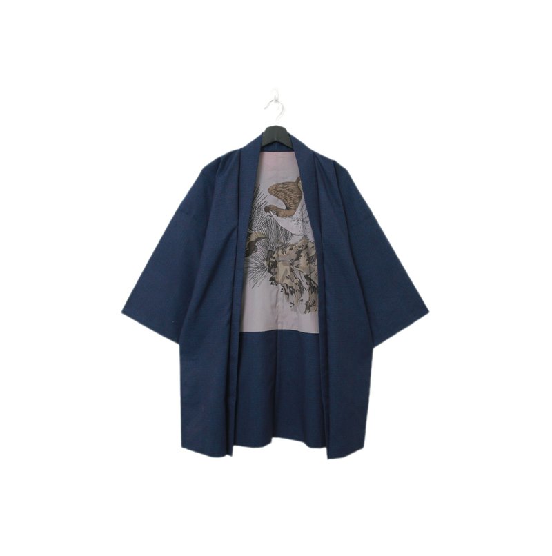 Back to Green-日本男款羽织 松 老鹰 M-13/vintage kimono - 男装外套 - 丝．绢 