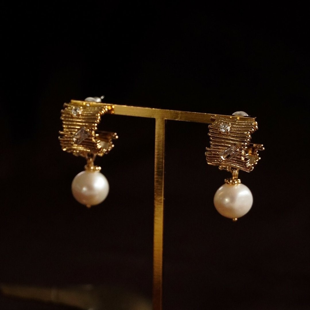 14KGP Moonlit mirage耳环 - 耳环/耳夹 - 其他材质 