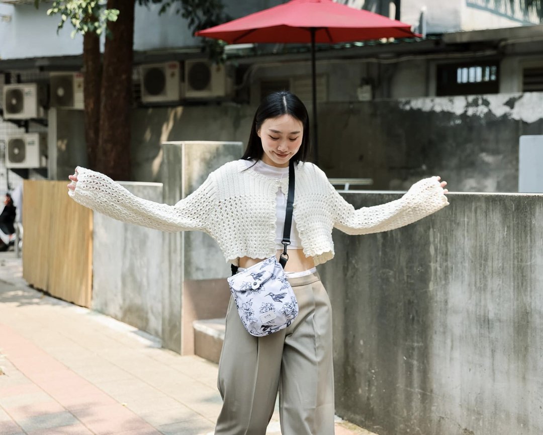 V9口袋包M号-花卉系列  共两款 侧背包 - 侧背包/斜挎包 - 其他人造纤维 