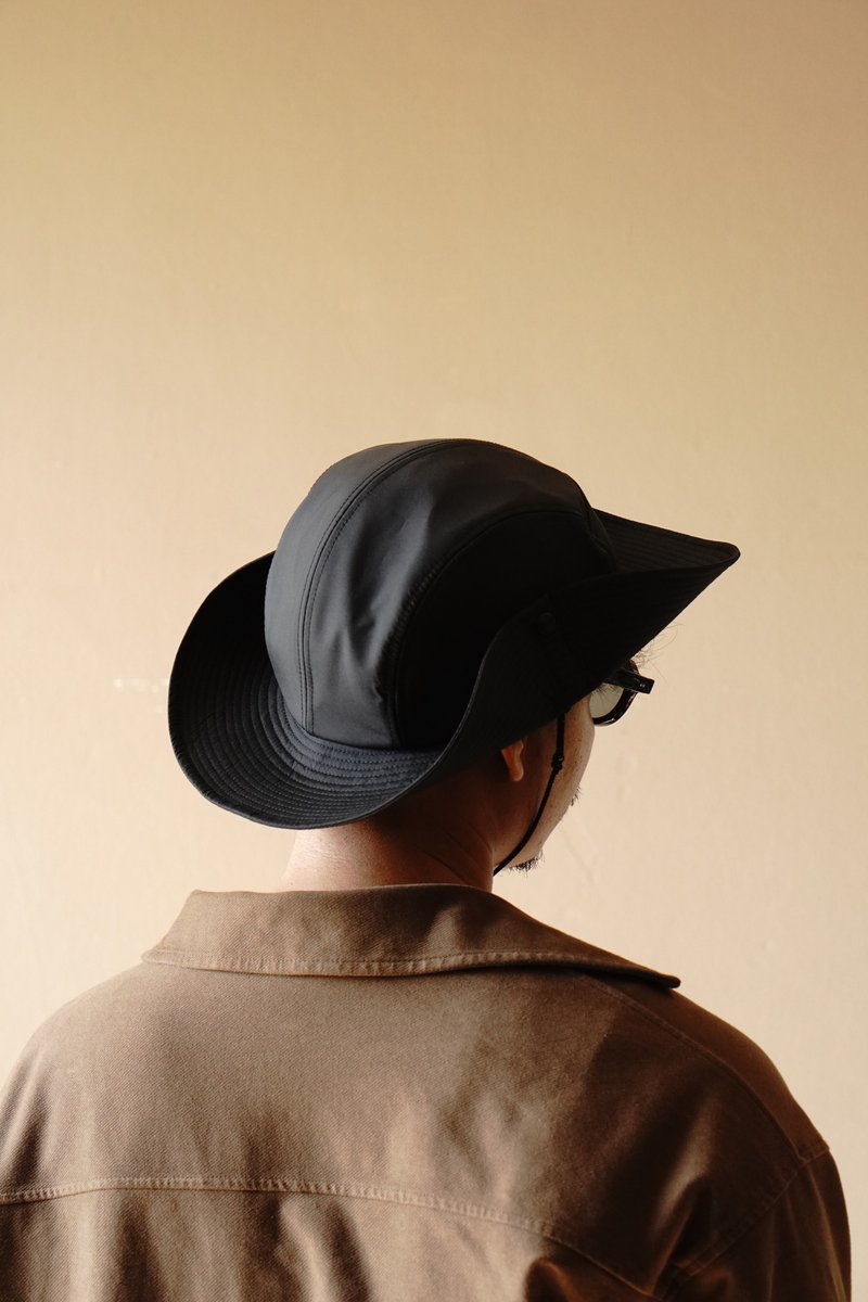 Five Panel Safari Nylon Hat Black Color  (Waterproof) - 帽子 - 防水材质 黑色