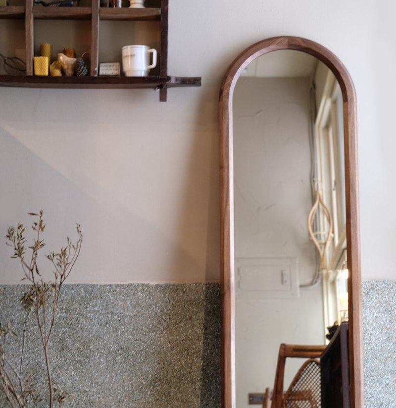 Niji Mirror 虹 / 拱型实木全身镜 / 立镜 / one size - 其他家具 - 木头 卡其色