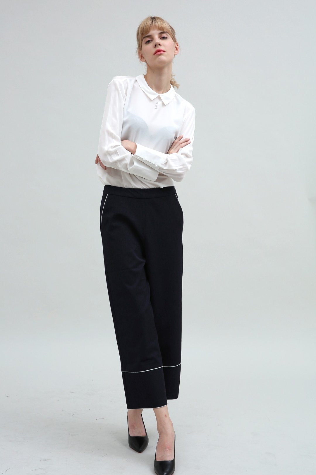 KONKE秘境系列春夏新款素色桑蚕丝小尖领衬衫 - 女装衬衫 - 丝．绢 白色