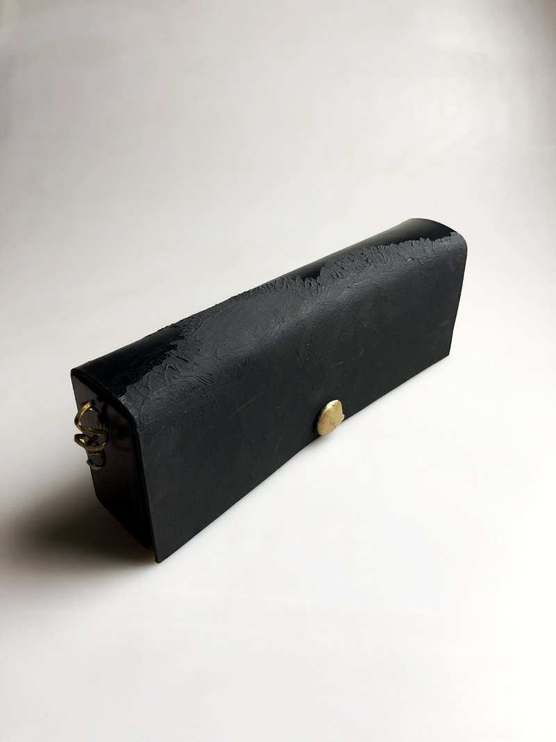 肌理双耳插花手拿包 - 手拿包 - 真皮 黑色