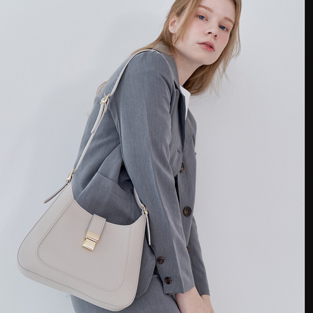 韩国LALA BAG | 深象牙白色 |腋下 侧背包 斜孭袋 - 侧背包/斜挎包 - 人造皮革 白色