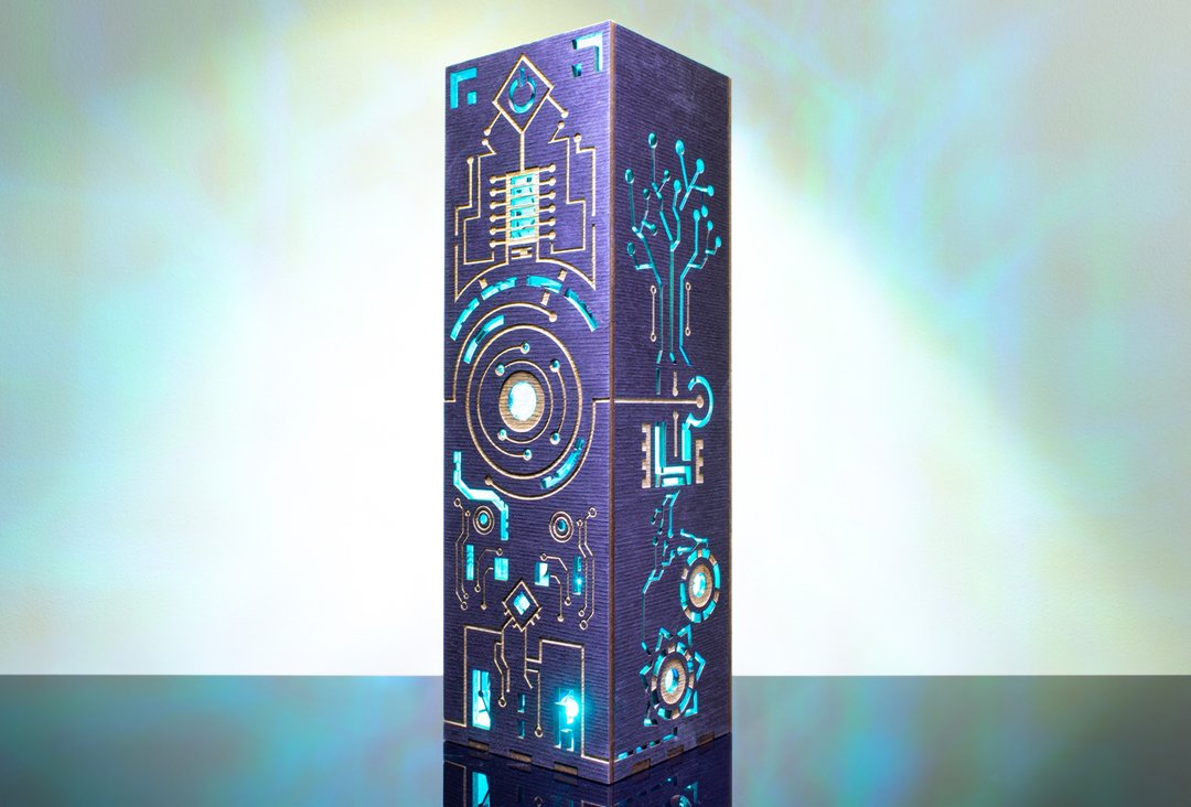 赛博 LED 灯 - 适合电竞房间的科幻科技桌灯 - 灯具/灯饰 - 木头 黑色