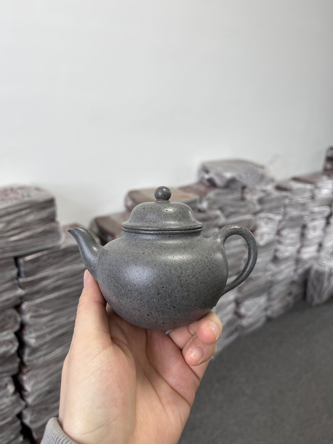 笠冒 现货实拍 老紫泥高温烧制独特天青色  富有老味 气孔延展 透 - 茶具/茶杯 - 陶 灰色