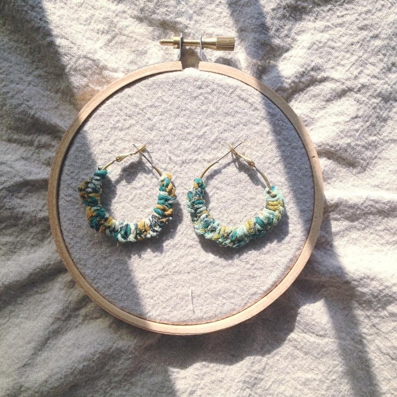 黄铜纱丽耳环一副_绿黄 - 耳环/耳夹 - 棉．麻 绿色