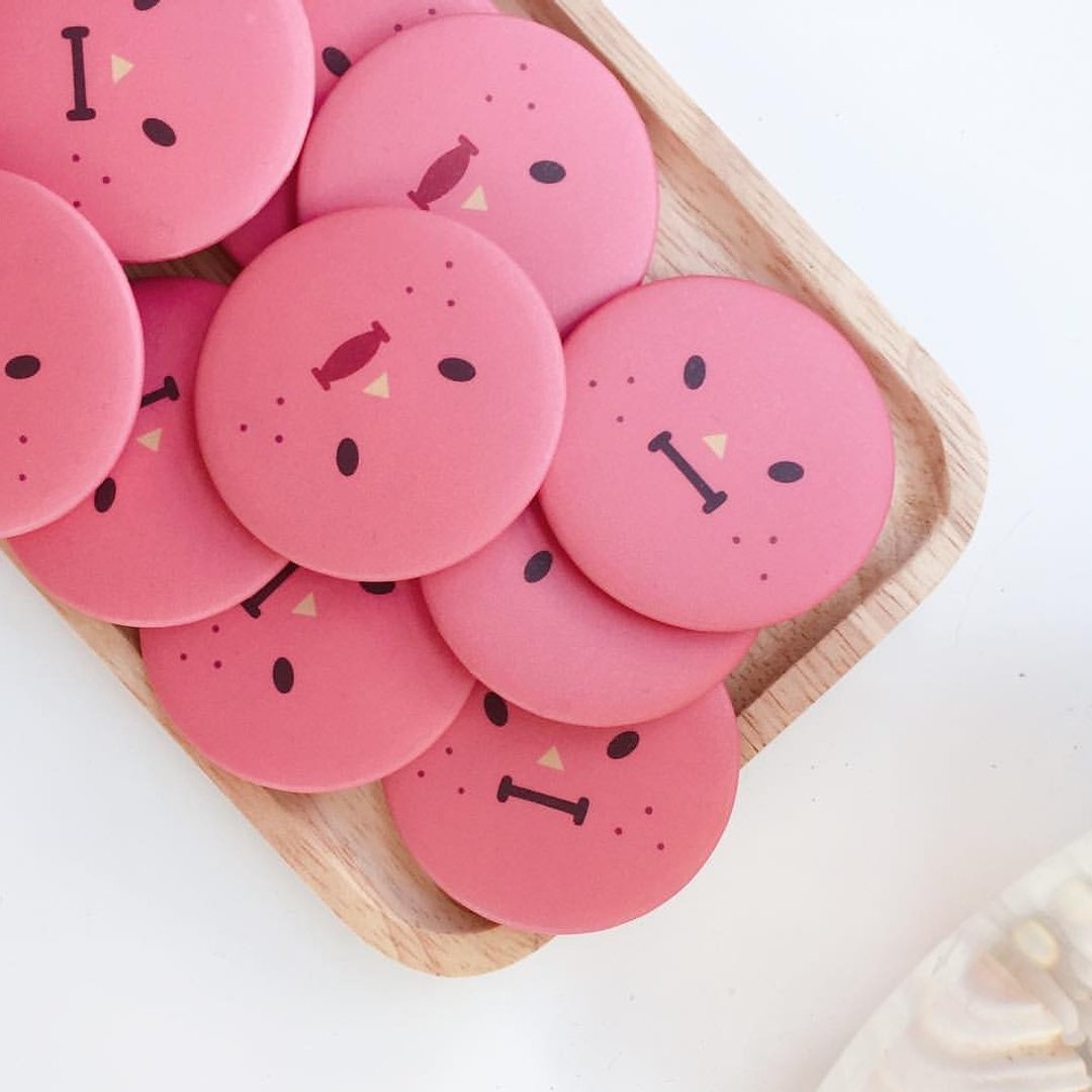 Wanggooma pin button SET - 胸针 - 其他金属 粉红色