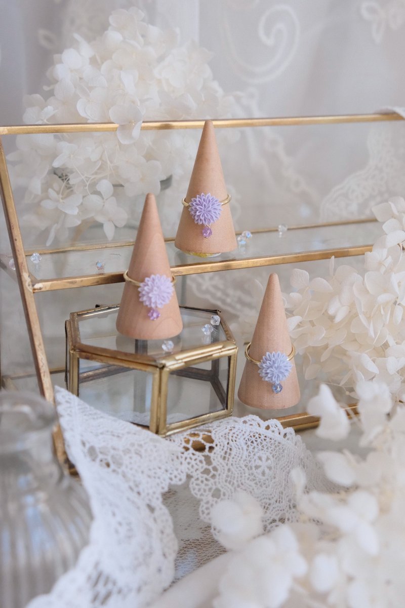 紫式 细工花剑菊开口戒指 - 戒指 - 丝．绢 多色