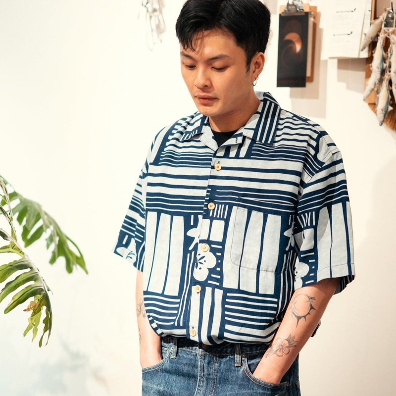 GOC Studio 靛蓝染色图案衬衫 - 城市中绽放 - 男装衬衫 - 棉．麻 蓝色