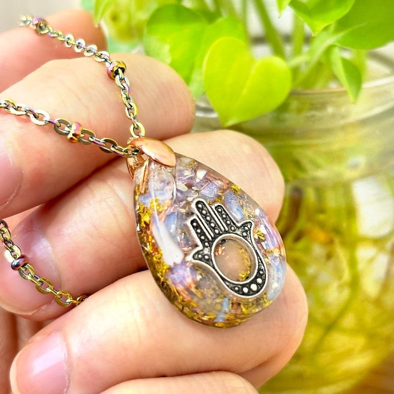 法蒂玛之手奥刚项链 | 橙东菱玉蓝月光石 - 项链 - 水晶 粉红色