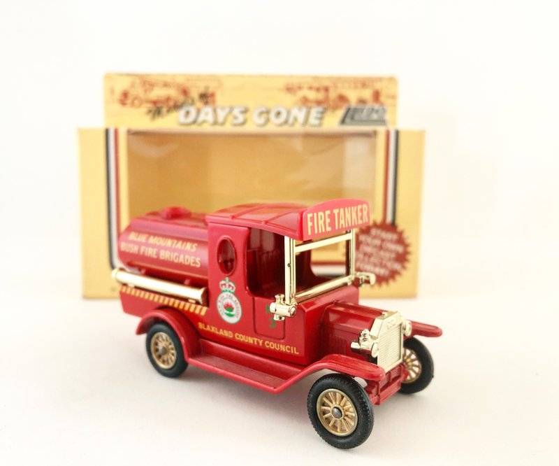 英国制早期消防红色水罐车款 (含原装盒)（Pinkoi限定）（J） - 摆饰 - 其他金属 红色