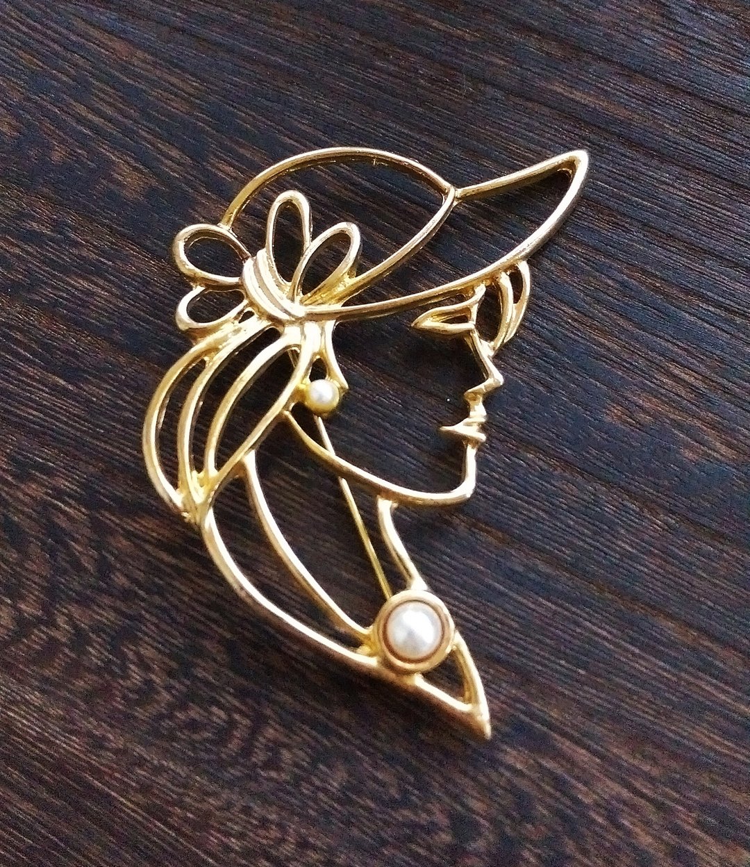 Vintage Jewelry 西洋古董饰品 都会 淑女 侧脸剪影 别针 - 徽章/别针 - 其他金属 金色