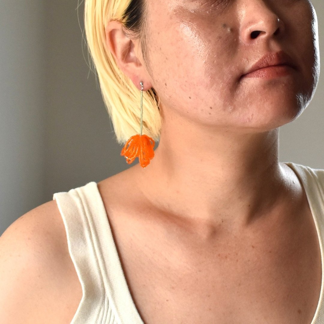 长籽虞美人 / 纯银 - 耳环/耳夹 - 玻璃 