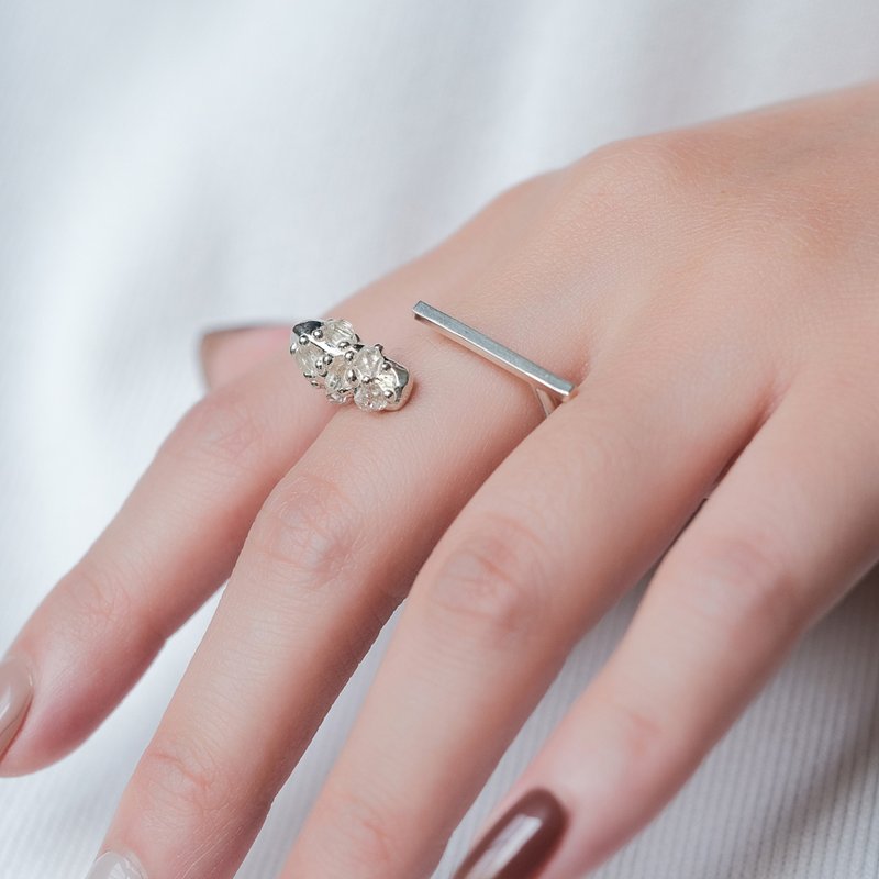 Space Ice - Magenta Mist - 暴风冰晶单指戒-纯银 - 戒指 - 纯银 银色