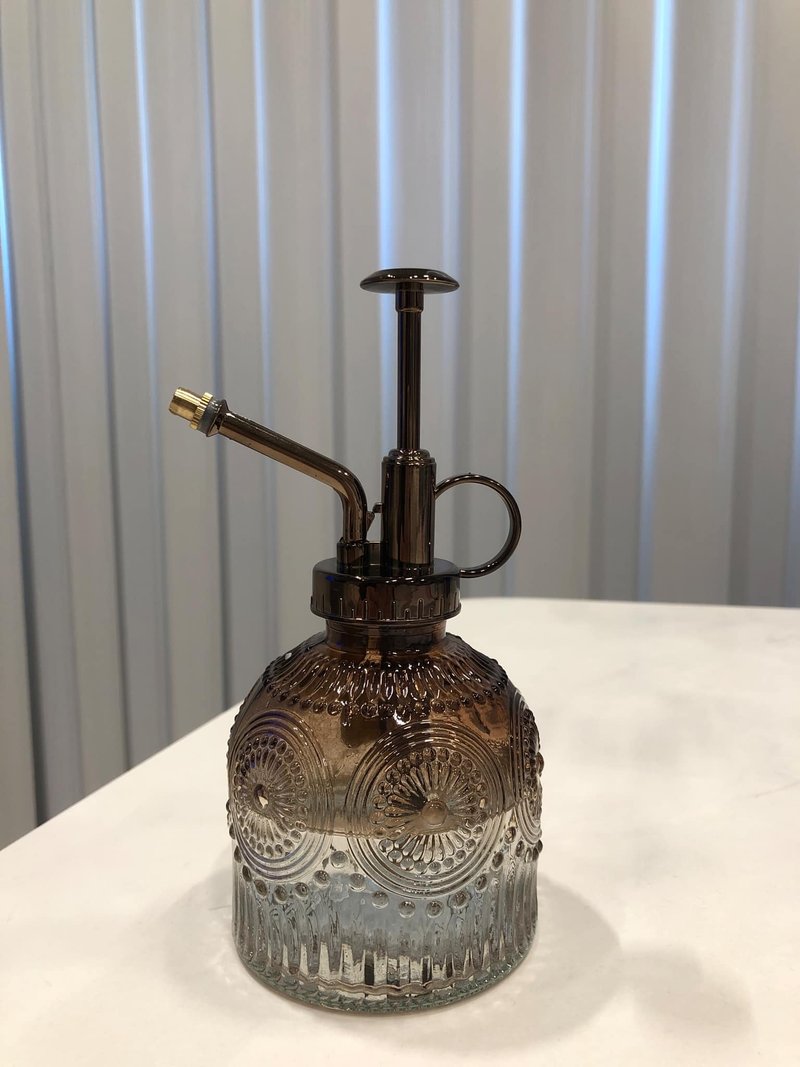 【蕨美植栽】复古向日葵雕刻浇水壶 - 花瓶/陶器 - 玻璃 