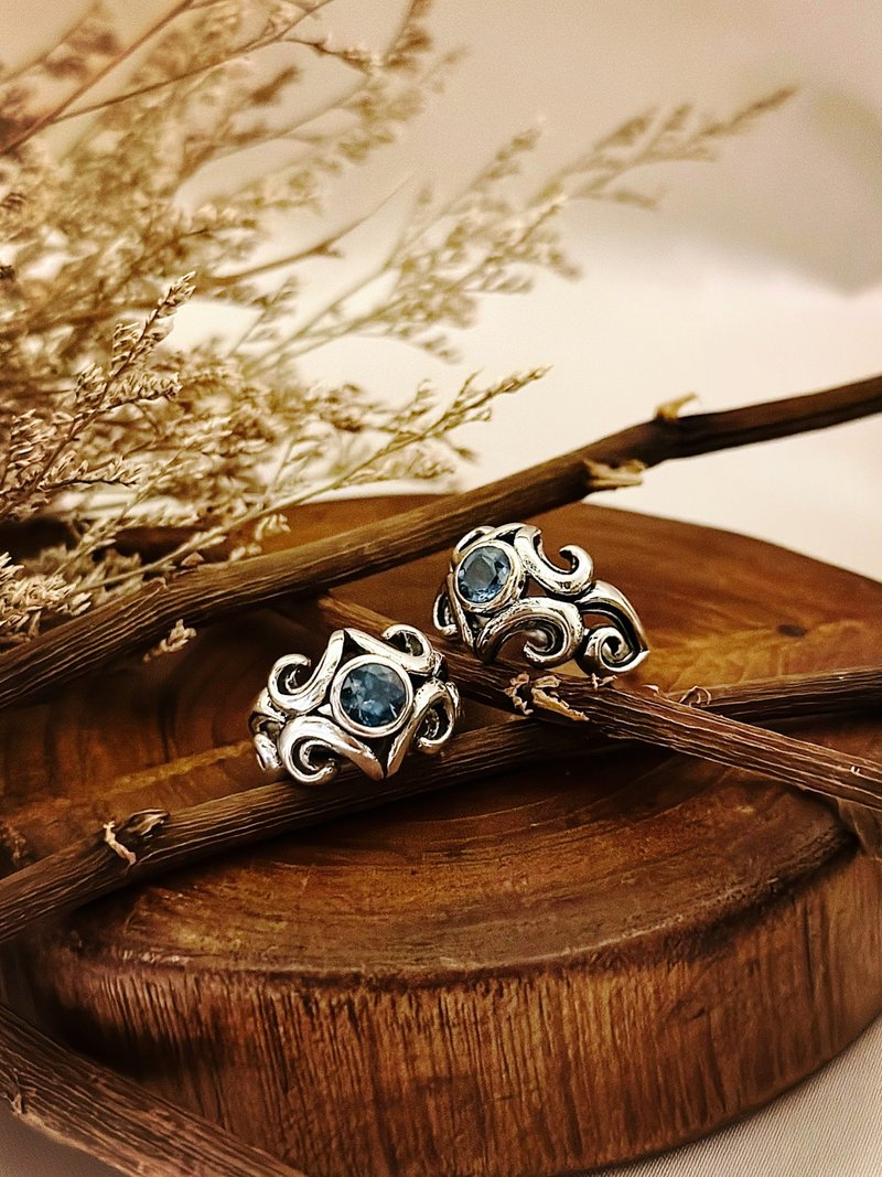 【矿石系列】情人藤蔓/戒指/纯银/伦敦蓝Topaz - 戒指 - 纯银 银色