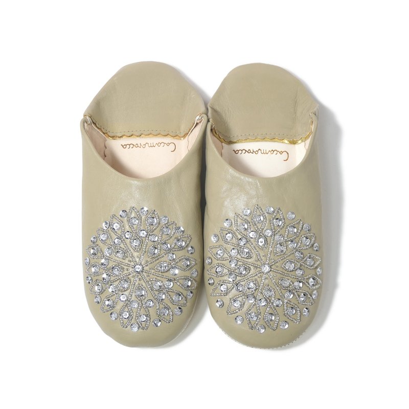 Beige / silver / moroccan Leather babouche Slippers / High quality odourless - 室内拖鞋 - 真皮 绿色