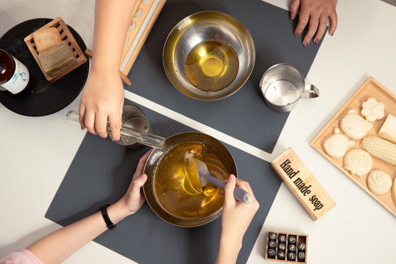 3人成团 皂也可以熟成 冷制皂体验班 - 蜡烛/香氛 - 其他材质 