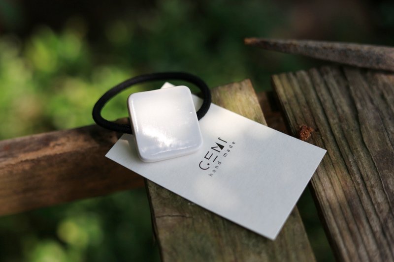 亮光纯白磁砖系列-发圈 - 发饰 - 陶 