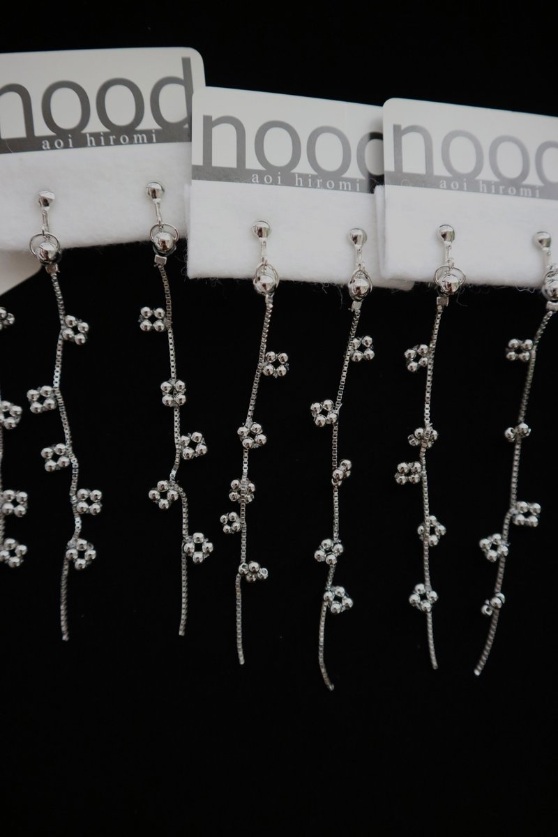 小花 - 耳环/耳夹 - 其他金属 银色