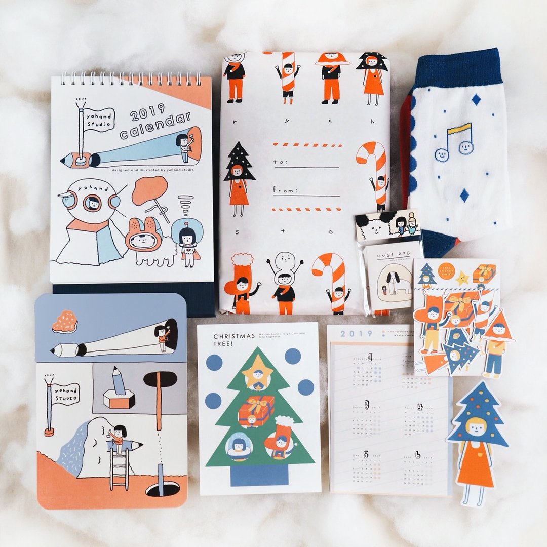 右手超人帮你决定圣诞节交换礼物 / 中 / 三种选择 - 其他 - 纸 多色