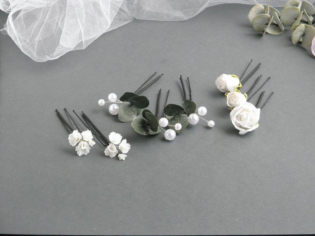 White flower hair pins Eucalyptus bridal hair piece Floral hair piece pearl - 发饰 - 其他材质 白色