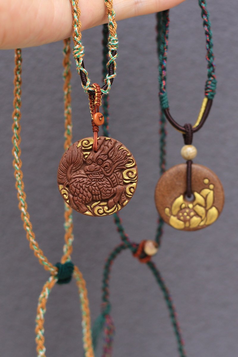 壹染指香品 | 描金香牌 藏式编绳 | 古法天然合香 清赏雅玩 香身 - 项链 - 植物．花 