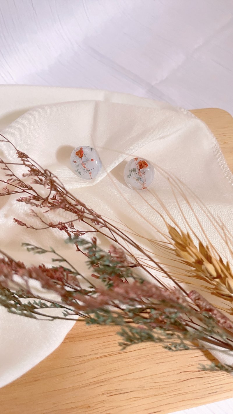 水之月耳环 - 耳环/耳夹 - 其他材质 