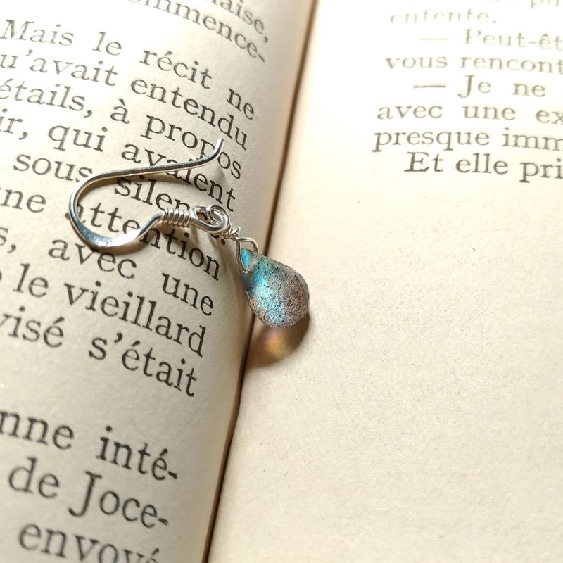 迷你水滴 拉长石纯银耳环 - 耳环/耳夹 - 宝石 