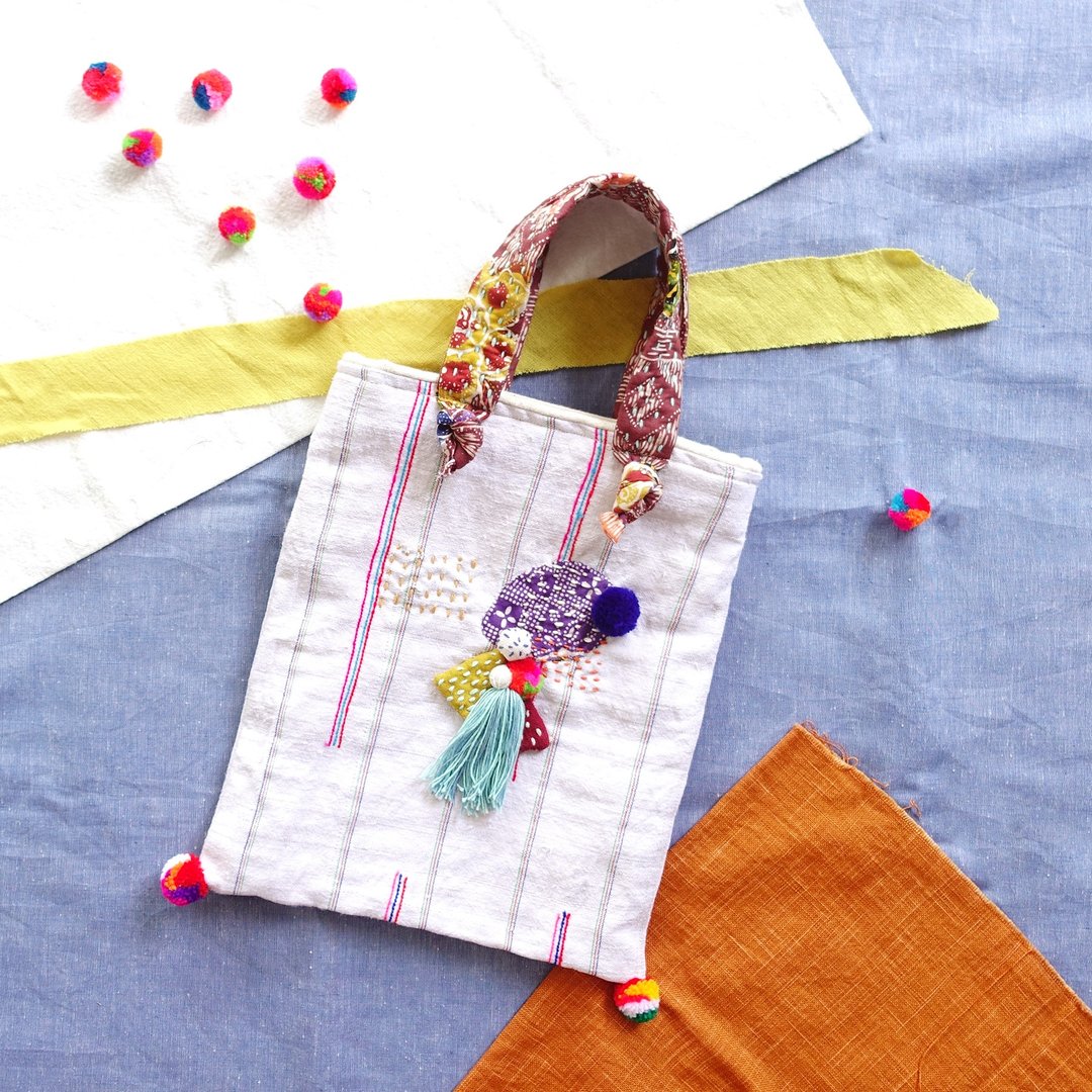 DUNIA handmade /Fruity!/果实古布迷你手提袋 pompoms mini handbag - 手提包/手提袋 - 棉 白色