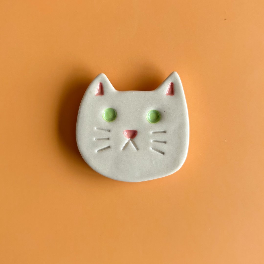 陶瓷猫磁铁 - 冰箱贴/磁贴 - 陶 白色