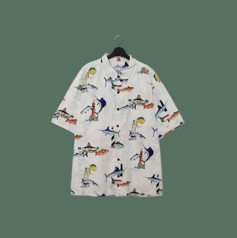 Back to Green- 鱼图腾短袖衬衫 缤纷 鱼群与建筑 vintage shirt - 男装衬衫 - 棉．麻 