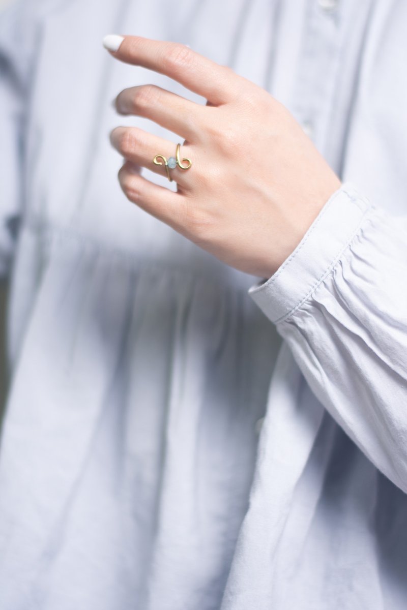 Little details of the day | 卷卷戒指 四色 - 戒指 - 铜/黄铜 金色