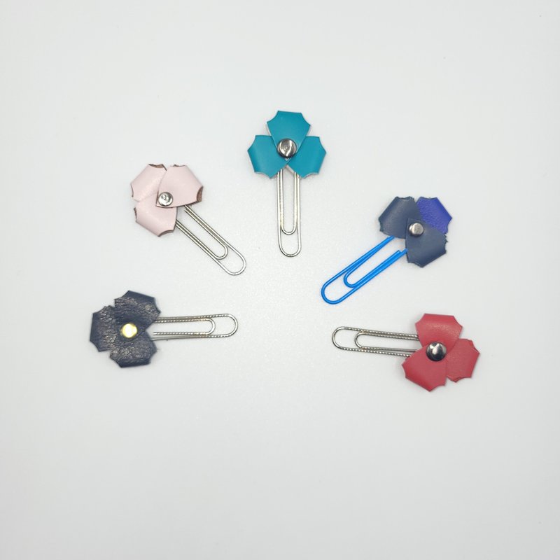 真皮小花 造型回纹针 书签 交换礼物首选 婚礼 - 笔记本/手帐 - 真皮 多色