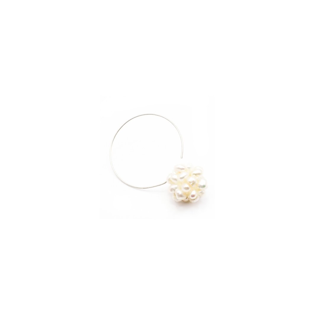 Flow - 线 圆弧耳环(珍珠球) Line Arc earring (pearl ball) - 耳环/耳夹 - 珍珠 银色