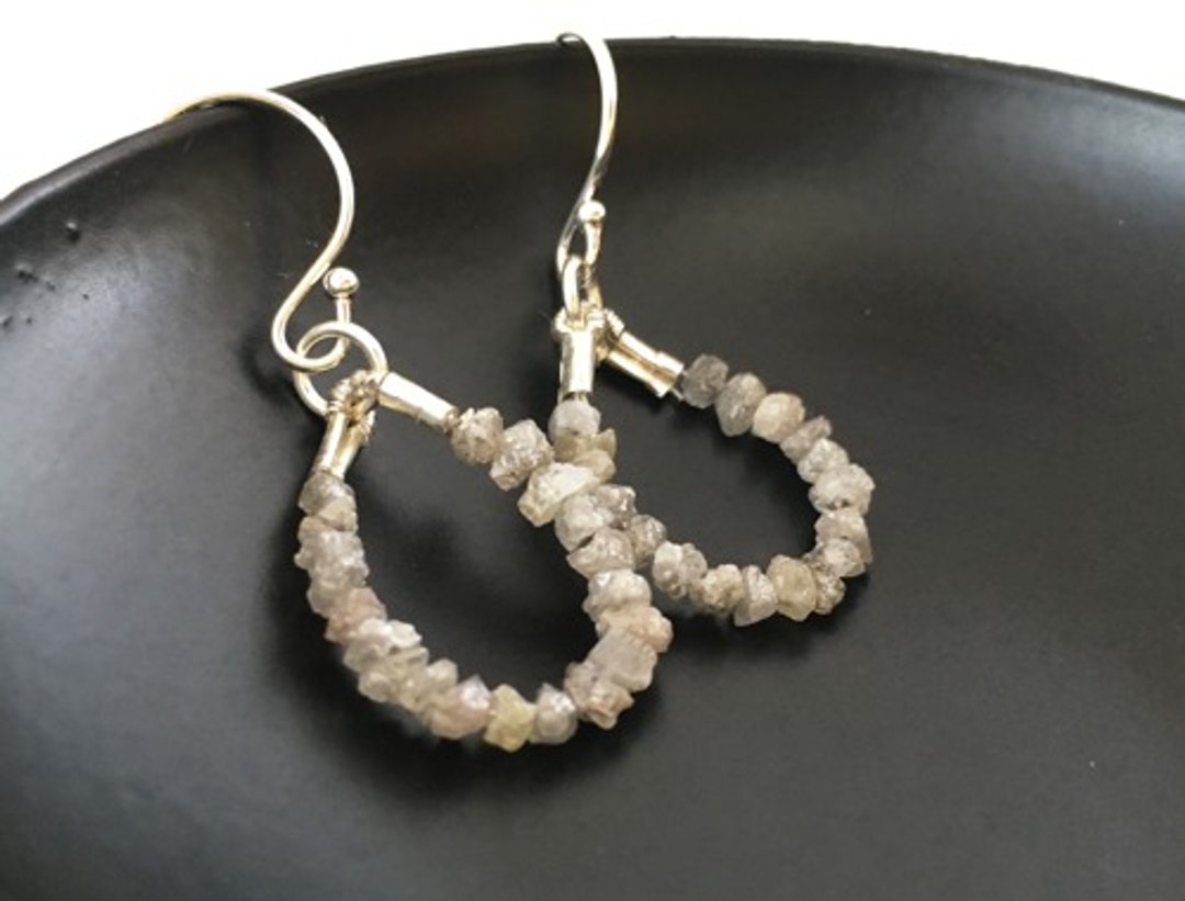 Rough diamond ◇ Loop SV earrings / Clip-On - 耳环/耳夹 - 宝石 