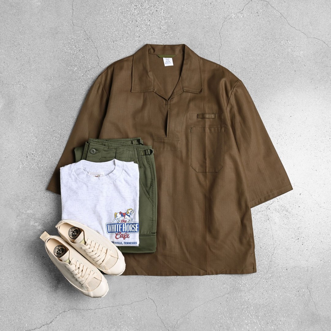 80s捷克军队套头上衣Pullover Shirt / Vintage 古着 - 女装上衣 - 棉．麻 咖啡色