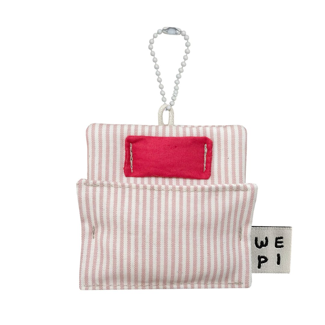 红点寝具钥匙圈(8X8cm)/手工迷你娃娃礼物微型 - 玩偶/公仔 - 其他材质 红色