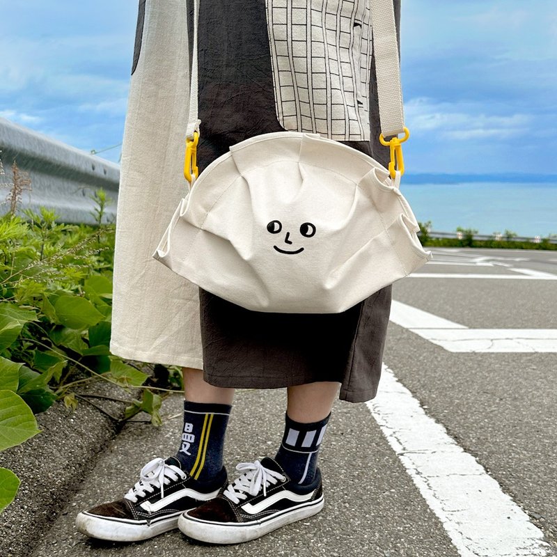 大水饺斜挎包 - 侧背包/斜挎包 - 其他材质 白色