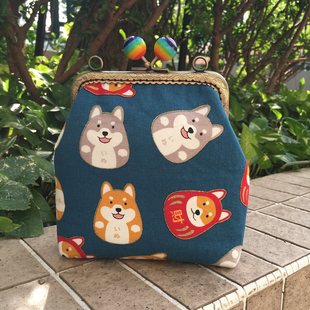 烫金达摩柴犬 蓝 糖果口金 12cm口金斜背包 Girlskioku~* - 侧背包/斜挎包 - 棉 蓝色