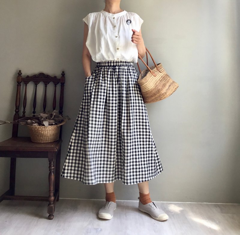 小棋盘/1cm黑白格子双层棉纱口袋中长裙100%棉 - 裙子 - 棉．麻 