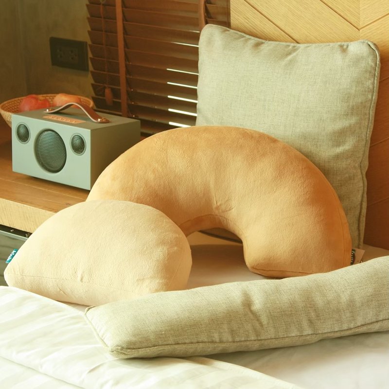 Pillow - Sofa Set / Assorted Color (Sunset Collection) - 枕头/抱枕 - 聚酯纤维 卡其色