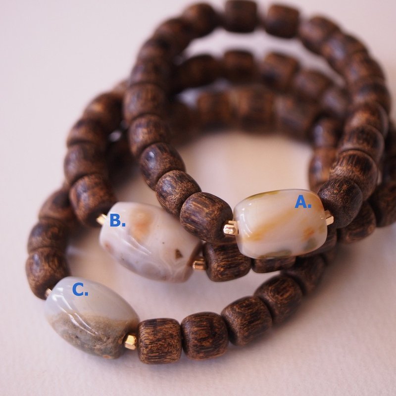 沉香 手环 海洋碧玉 越南会安红土沉香 特别的桶珠形状 - 手链/手环 - 木头 咖啡色