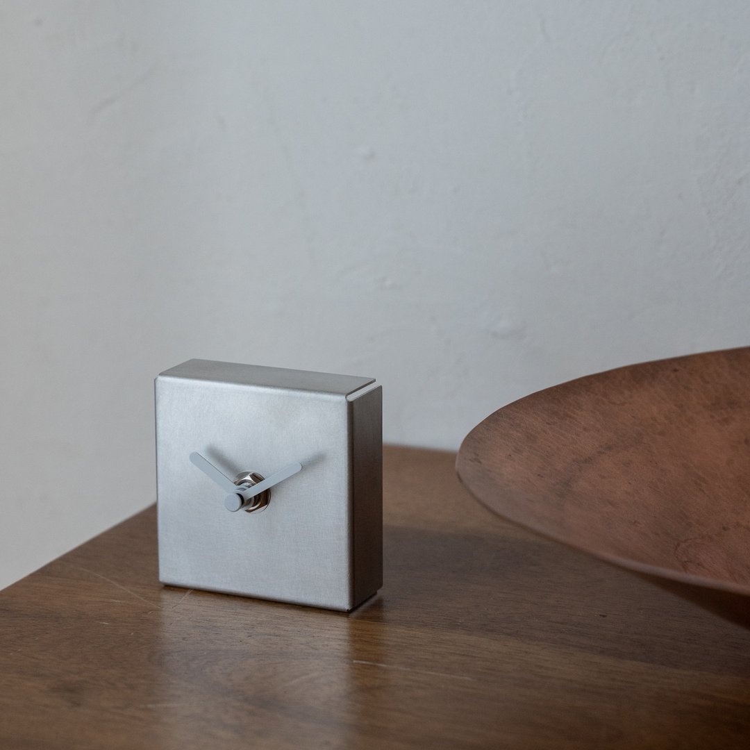 Table Clock Square / Aluminum Minimal Clock - 时钟/闹钟 - 其他金属 银色