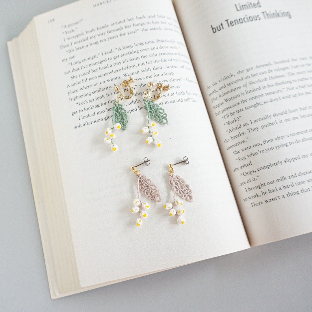 Tatting lace lily of the valley pink earrings / Clip-On - 耳环/耳夹 - 棉．麻 粉红色