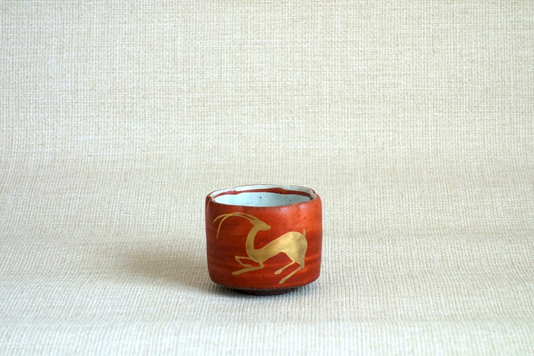 清酒杯，红色和金色，鹿 b - 酒杯/酒器 - 陶 红色