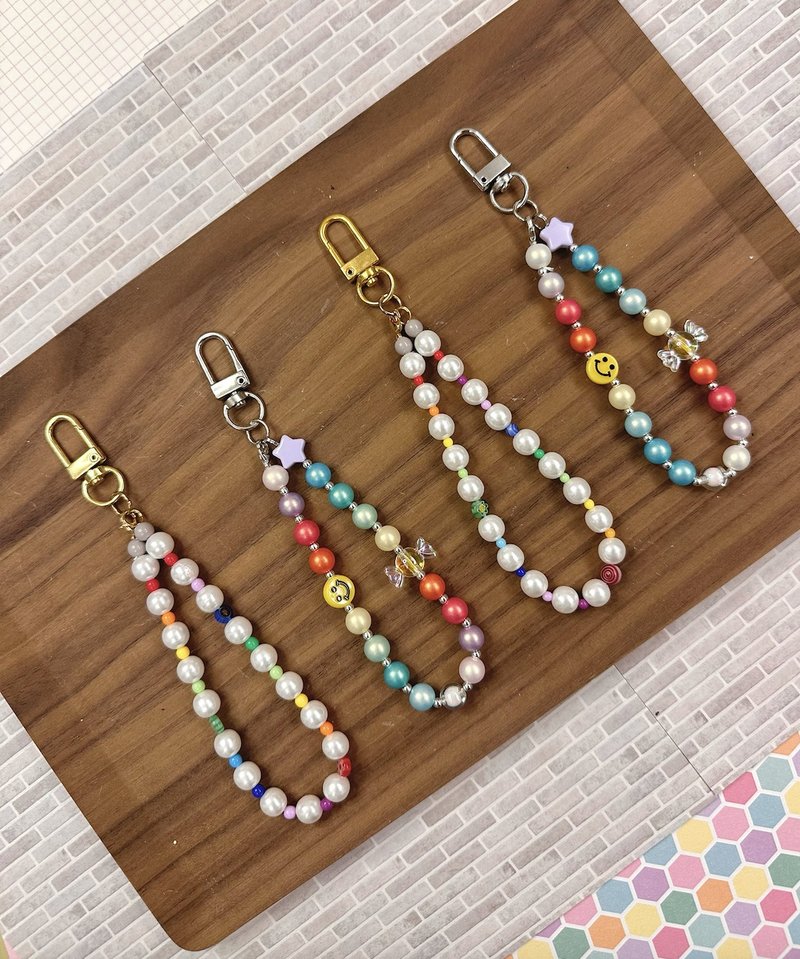 串珠吊饰 白色典雅 彩色缤纷迪斯可 - 吊饰 - 塑料 多色
