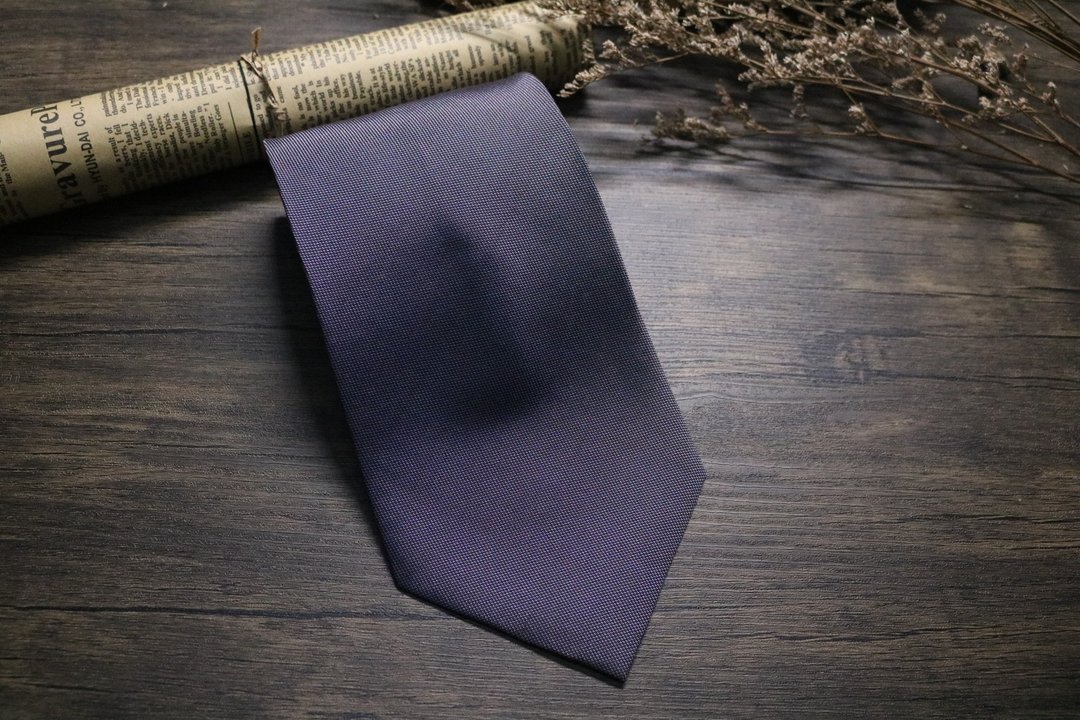 高级灰暗纹真丝领带/商务简约设计necktie - 领带/领带夹 - 丝．绢 灰色