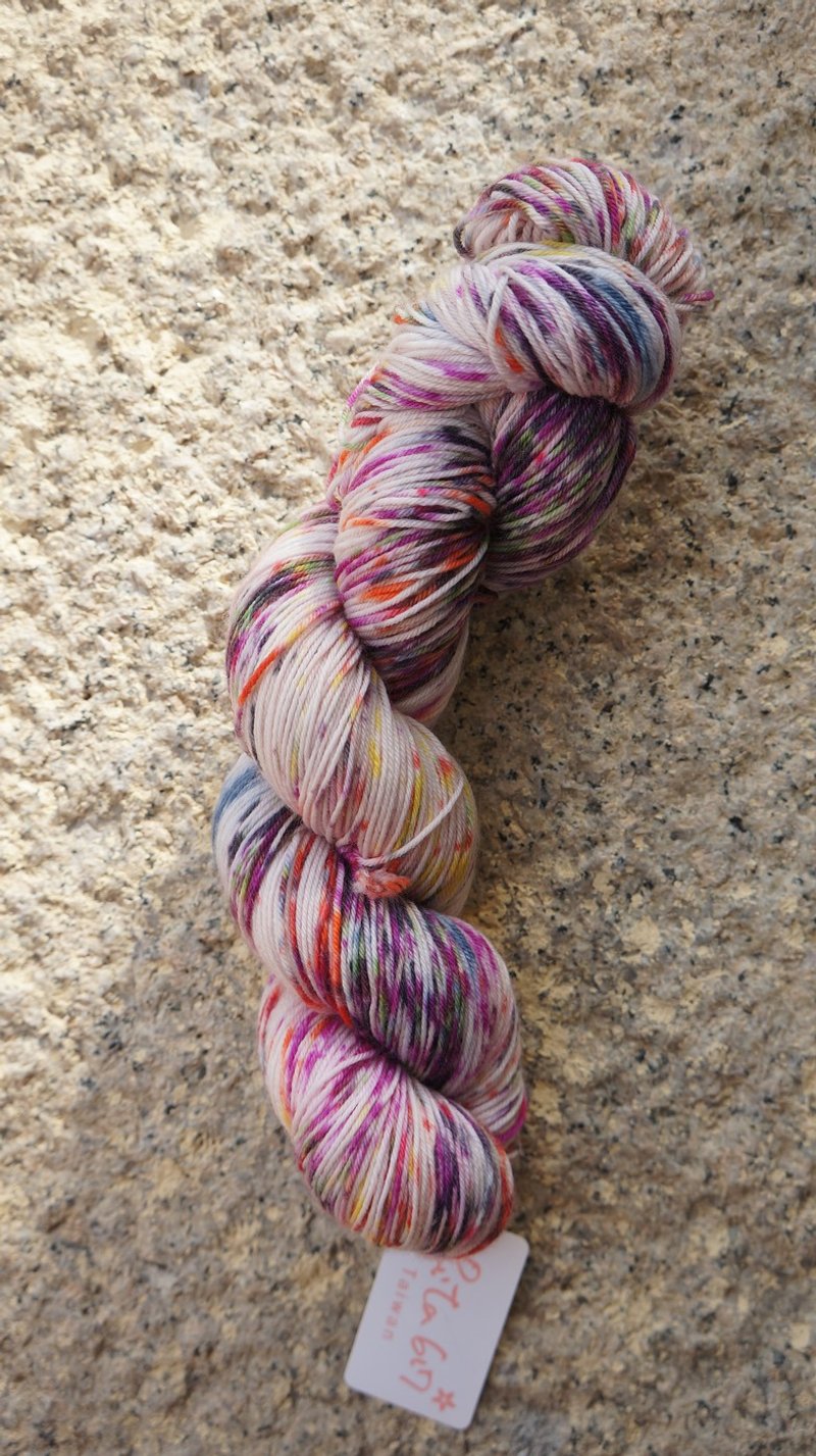 手染线。雨天奇想 - 编织/刺绣/羊毛毡/裁缝 - 羊毛 